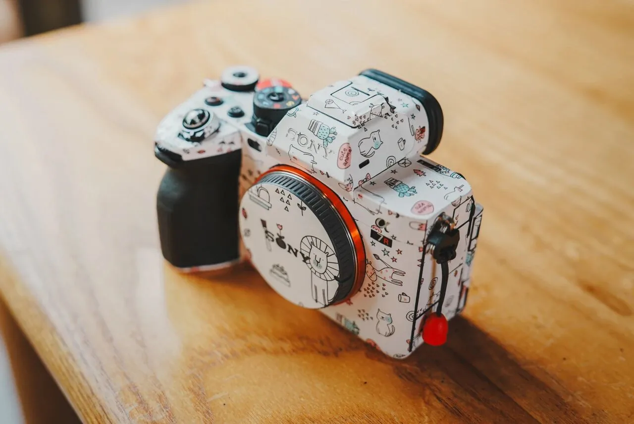 Sony A7R Vの背面と側面