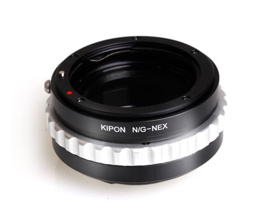 Nikon GマウントレンズをSony Eマウントカメラに取り付けるアダプター